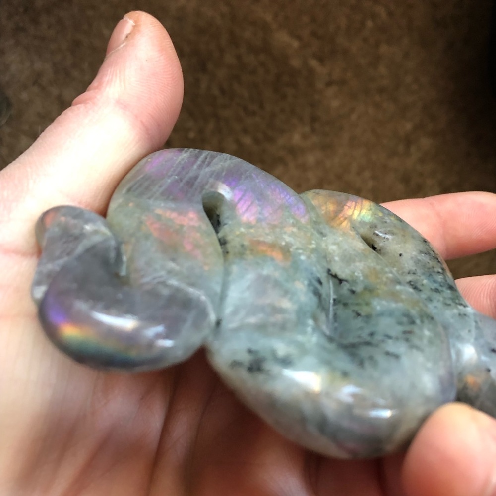 Labradorite Crystal Snake - Picture 14 of 15